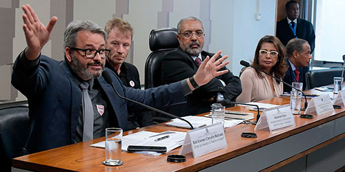 MP da Liberdade Econômica tira direitos dos trabalhadores, dizem debatedores